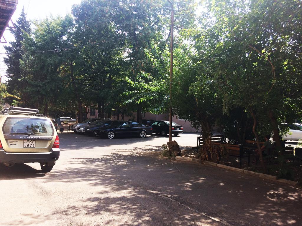 Modern Apartment Avlabari Tbilisi Exterior foto
