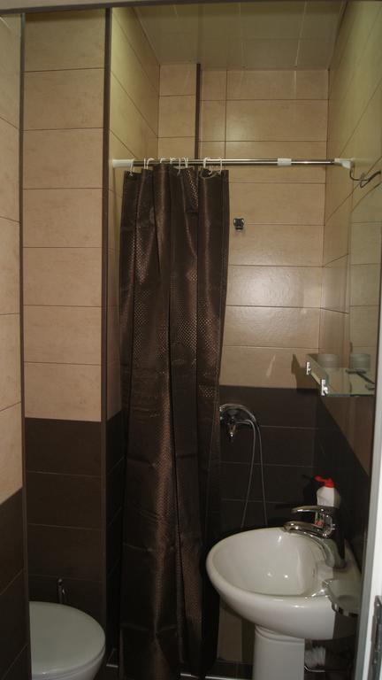 Modern Apartment Avlabari Tbilisi Exterior foto